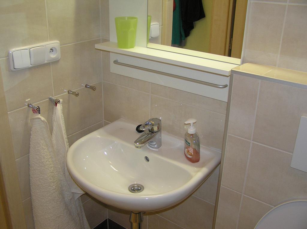 Apartment Trebon Bagian luar foto